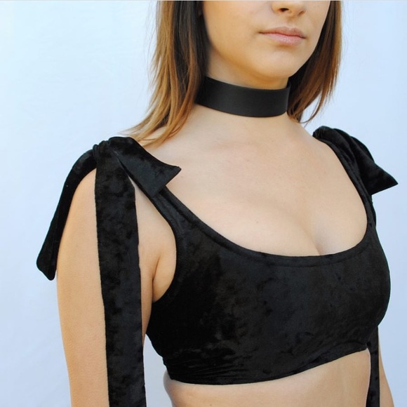 Syzygy velvet black two piece set - Picture 3 of 4